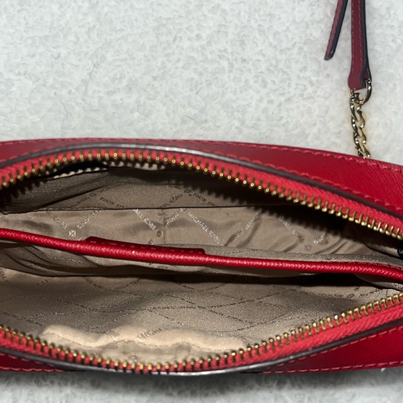 Roses MK crossbody - Picture 2 of 2